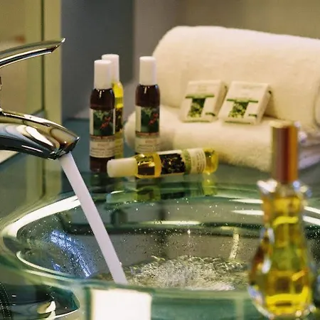 Le Relais D'avrilly Trevol